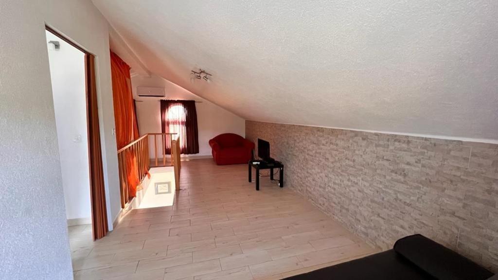 Apartment Vila Talija Krimovica Budva